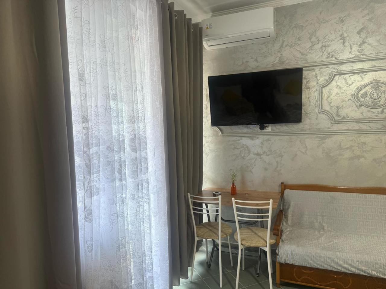 Apartments Next To The Beach In Durres Bagian luar foto