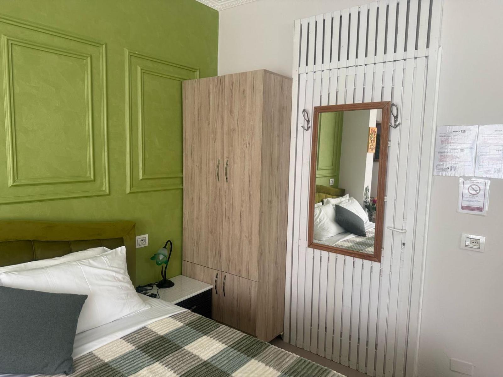 Apartments Next To The Beach In Durres Bagian luar foto